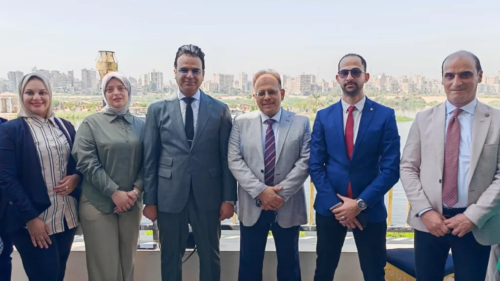 وكلاء الصحة بسوهاج والشرقية يؤكدون: المؤتمرات العلمية استكمال لجهود تطوير الخدمة الطبية 2 - جريدة الجمهورية IMG 20251002 WA0038 - جريدة الجمهورية