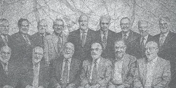 الأهلى يعود إلى نقطة الصفر