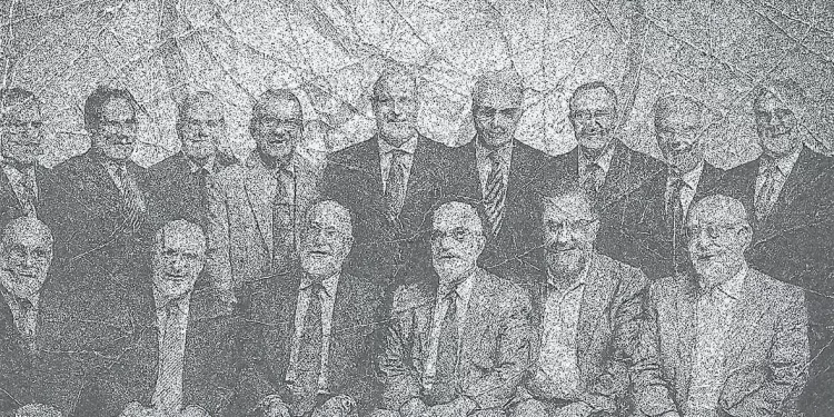 الأهلى يعود إلى نقطة الصفر