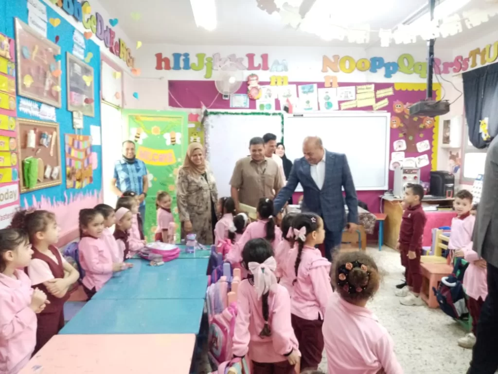 وكيل «تعليم الدقهلية» يتفقد الفصول والمعامل.. ويشيد بالاستعداد الجاد للعام الدراسي 5 - جريدة الجمهورية IMG 20251005 WA0222 - جريدة الجمهورية