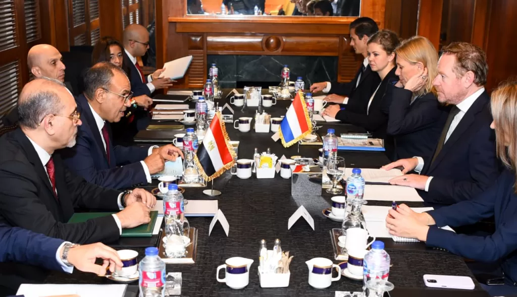 مصر وهولندا: شراكة استراتيجية لـ 50 عامًا.. والاستثمارات الهولندية تتجاوز 5 مليارات دولار 2 - جريدة الجمهورية IMG 20251007 WA0169 - جريدة الجمهورية