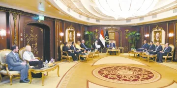 وزير الرياضة يهنىء اتحاد رفع الأثقال