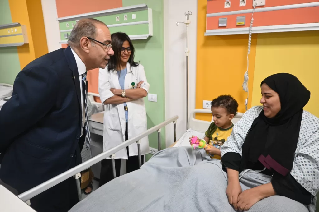 المدير التنفيذي لمستشفيات جامعة القاهرة يتفقد «أبو الريش الياباني» لتقييم سير العمل ومراجعة جودة الخدمات 4 - جريدة الجمهورية IMG 20251009 WA0009 - جريدة الجمهورية