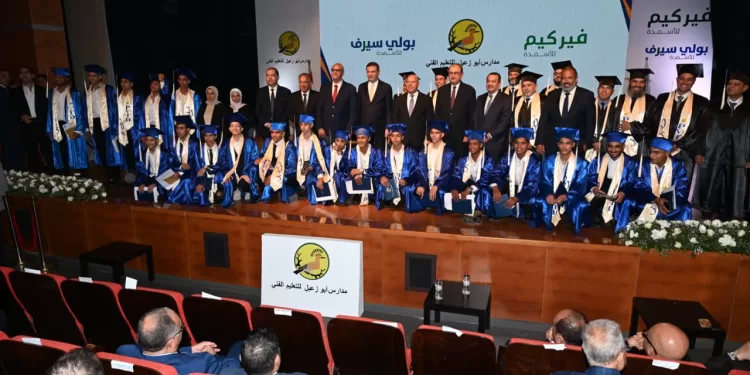 كامل الوزير : تخريج الدفعة الأولى من «أبو زعبل» ثمرة تعاون الدولة والقطاع الخاص