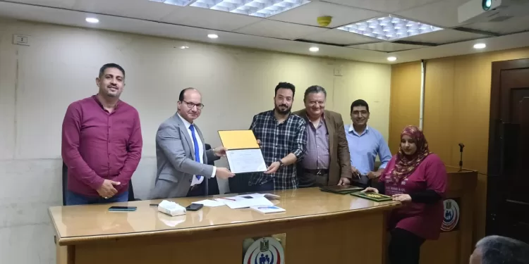 في اجتماع موسع..«حمودة»يبحث آليات الارتقاء بالأداء داخل المنشآت الصحية بالدقهليه