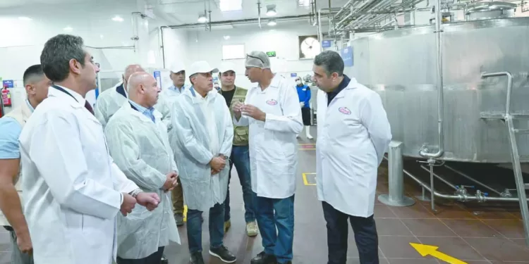 تعميق الصناعة وزيادة الإنتاج ومضاعفة الصادرات 1 - جريدة الجمهورية الأزمات تلاحق «فيريرا» .. ومشاكل فى الزمالك بسبب «ألعاب الصالات»