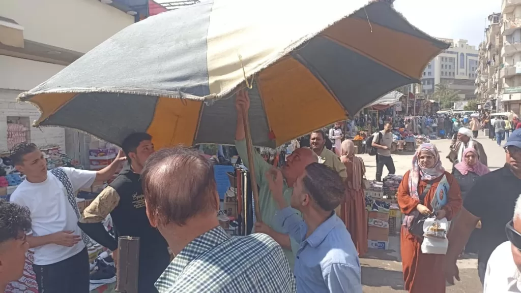 بناءً على توجيهات المحافظ.. حملات الزقازيق تعيد الانضباط وترفع الإشغالات المعيقة للمرور 3 - جريدة الجمهورية IMG 20251014 WA0205 - جريدة الجمهورية