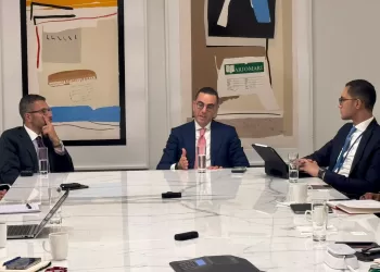«حمودة الجزار» مؤشرات الأداء المعيار الرئيسي لتقييم المنشآت الصحية ..والكفاءة تحقق رضا المنتفعين