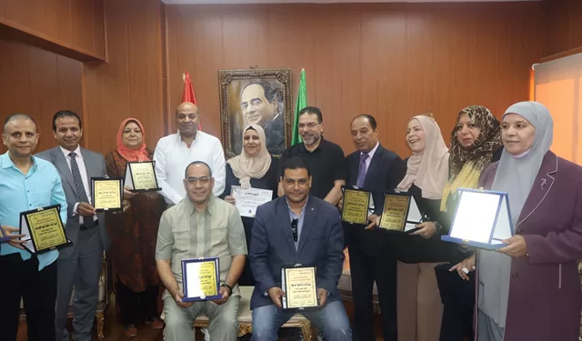 تكريم الإدارات المتميزة في تعليم الدقهلية
