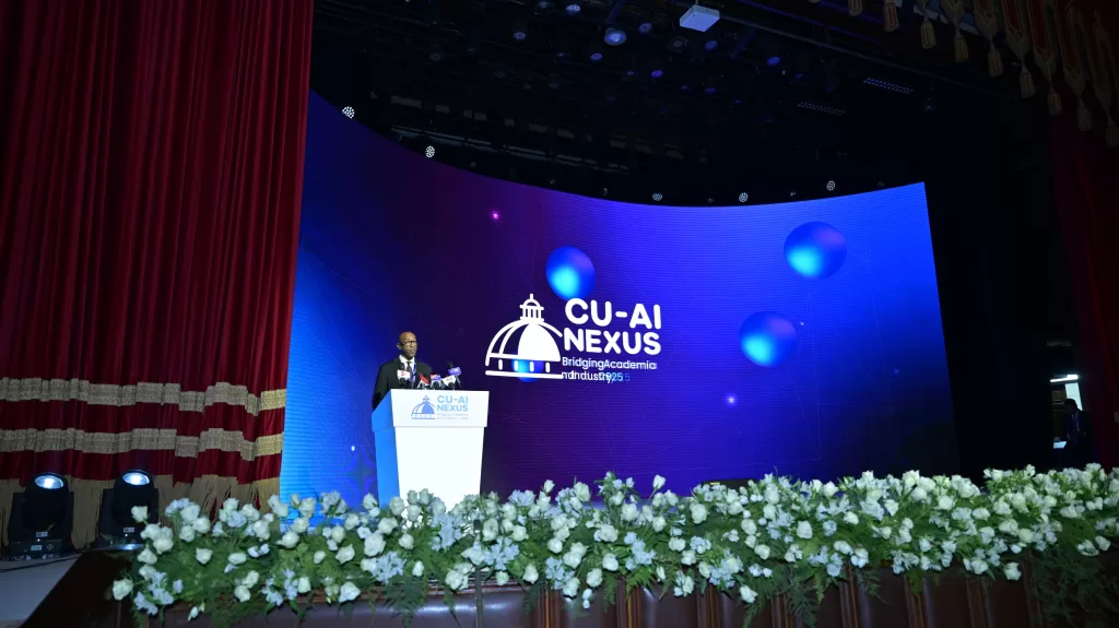 7 توصيات في ختام «مؤتمر جامعة القاهرة »ترسم خارطة طريق للاستفادة من الذكاء الاصطناعي في التنمية والخدمات العامة 4 - جريدة الجمهورية IMG 20251019 WA0049 - جريدة الجمهورية