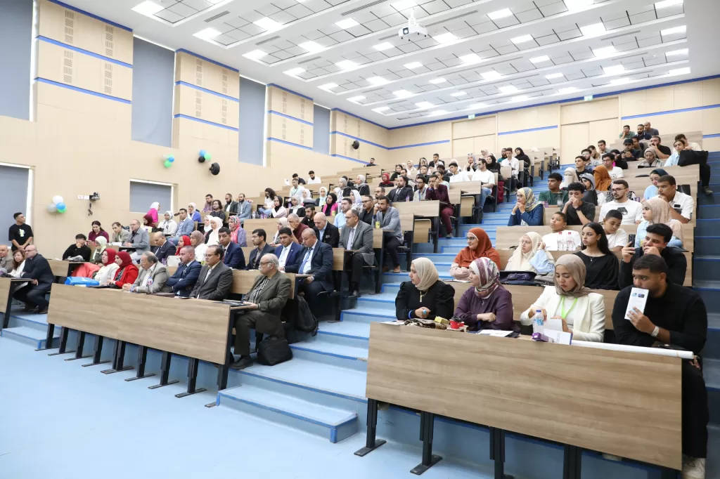 الدورة الرابعة لـ «4th Nanoscience Symposium» بجامعة الجلالة تستعرض أحدث تطبيقات النانو تكنولوجي 2 - جريدة الجمهورية IMG 20251019 WA0054 - جريدة الجمهورية