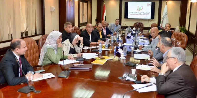 لتحقيق الرؤية.. «التحول الرقمي والذكاء الاصطناعي» تعقد اجتماعها الأول لتطوير الإعلام المصري 1 - جريدة الجمهورية لتحقيق الرؤية.. «التحول الرقمي والذكاء الاصطناعي» تعقد اجتماعها الأول لتطوير الإعلام المصري