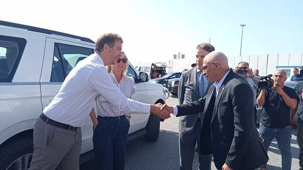 وفد برلماني دنماركي يتفقد معبر رفح البري من الجانب المصري 6 - جريدة الجمهورية IMG 20251022 WA0027 1 - جريدة الجمهورية