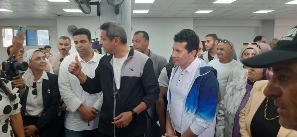 صبحي والشاذلي يفتتحان ملعبًا خماسيًا بمركز شباب «أبناء السويس» 2 - جريدة الجمهورية IMG 20251023 WA0106 - جريدة الجمهورية