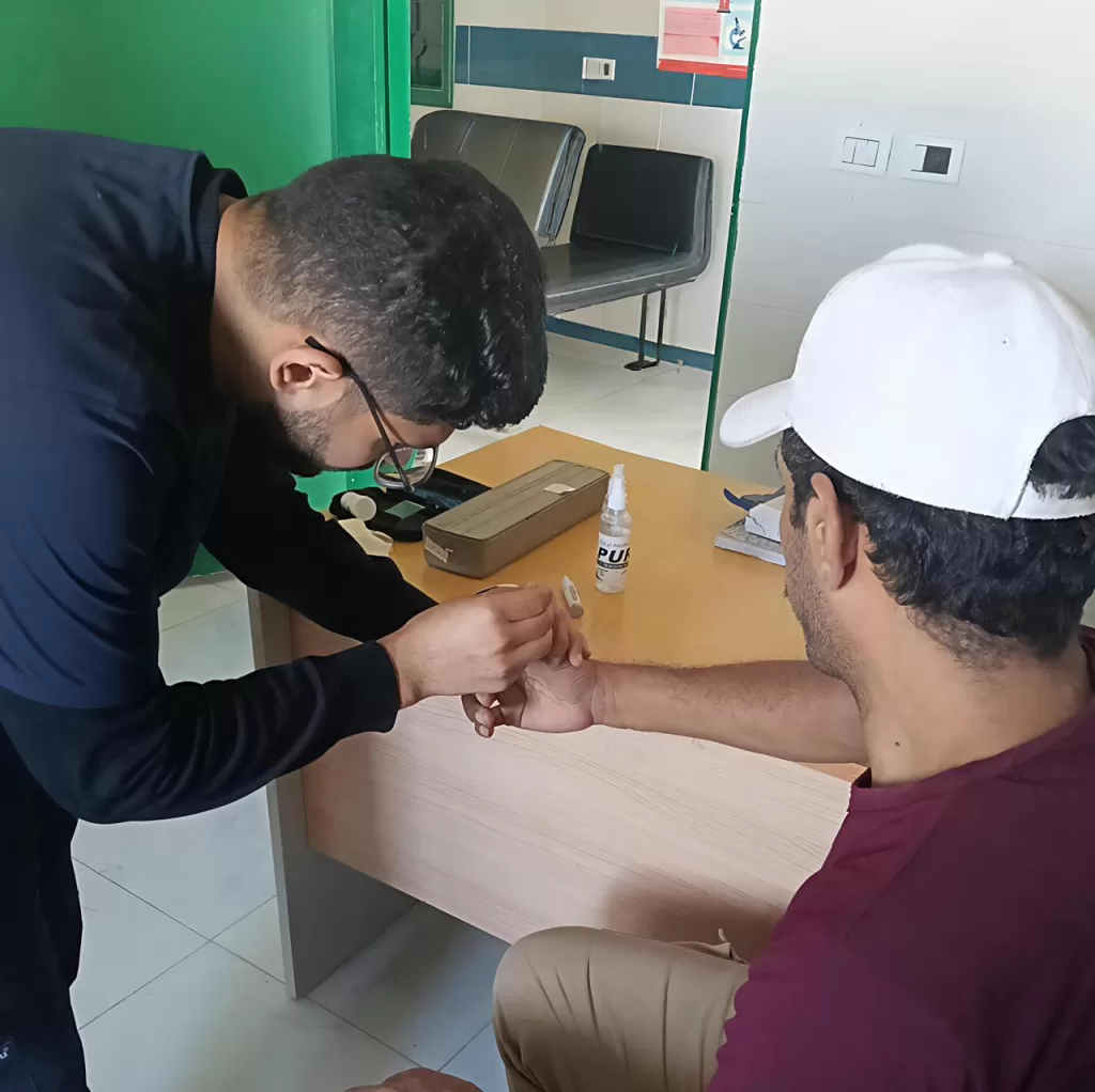 جامعة مطروح تنفذ قافلة تنموية متكاملة بقرية فوكة لخدمة المجتمع المحلي 2 - جريدة الجمهورية IMG 20251026 WA0082 - جريدة الجمهورية