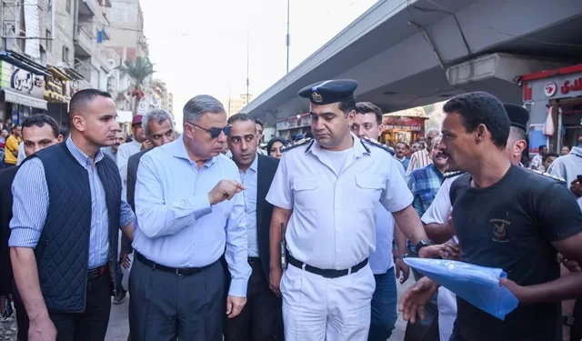 محافظ الإسكندرية يحسم الفوضى في الكيلو 21: حملات مكثفة لإعادة الانضباط المروري وإزالة التعديات 1 - جريدة الجمهورية محافظ الإسكندرية يحسم الفوضى في الكيلو 21: حملات مكثفة لإعادة الانضباط المروري وإزالة التعديات