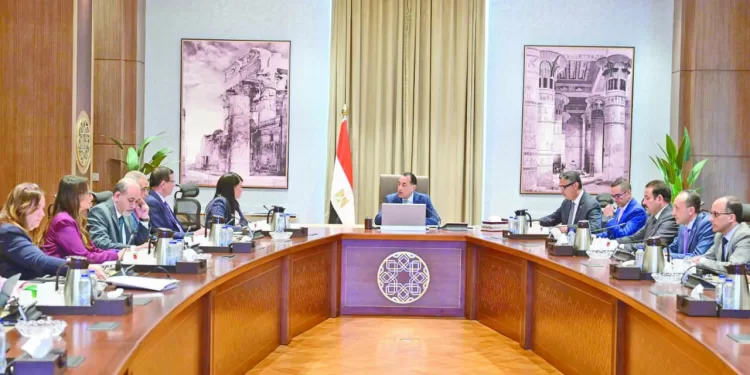 تهيئة بيئة أعمال جاذبة للاستثمارات الأجنبية 1 - جريدة الجمهورية غضب فى بيراميدز