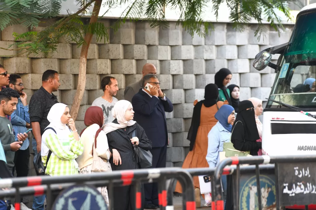 لا تهاون مع المخالفين: محافظ الدقهلية يشدد على المرور بمتابعة عدادات التاكسي وخطوط سير السرفيس 3 - جريدة الجمهورية IMG 20251028 WA0125 - جريدة الجمهورية