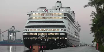 على متن 3 سفن سياحية.. 8 آلاف سائح وصلوا ميناء الإسكندرية