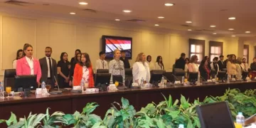 أمل عمار في مؤتمر الجامعة الحديثة: المرأة «قوة ناعمة» وجسر للتواصل بين الحضارات والثقافات