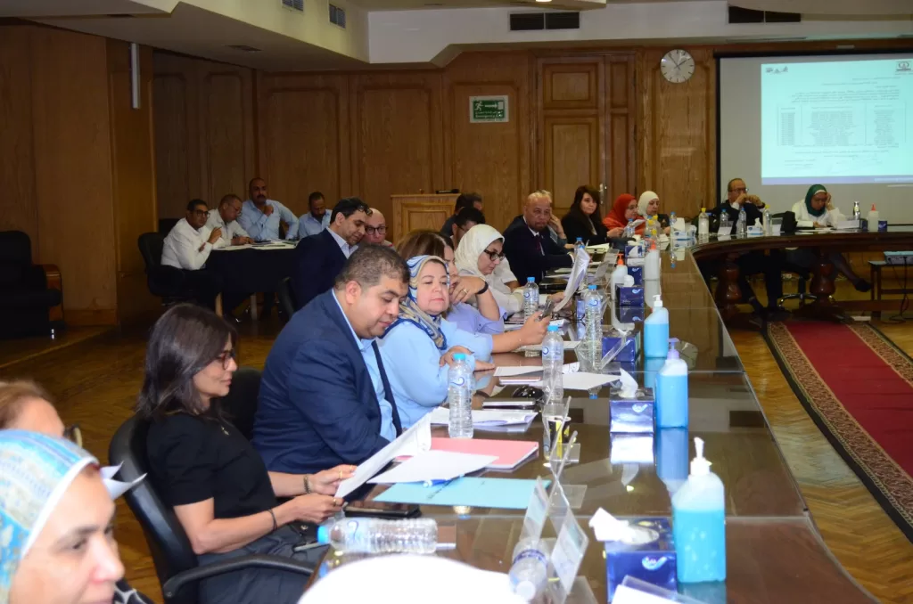 مجلس إدارة مستشفيات جامعة القاهرة يؤكد أهمية تعظيم الموارد وضمان جودة الخدمات 7 - جريدة الجمهورية WhatsApp Image 2025 10 02 at 6.44.38 PM 2 - جريدة الجمهورية