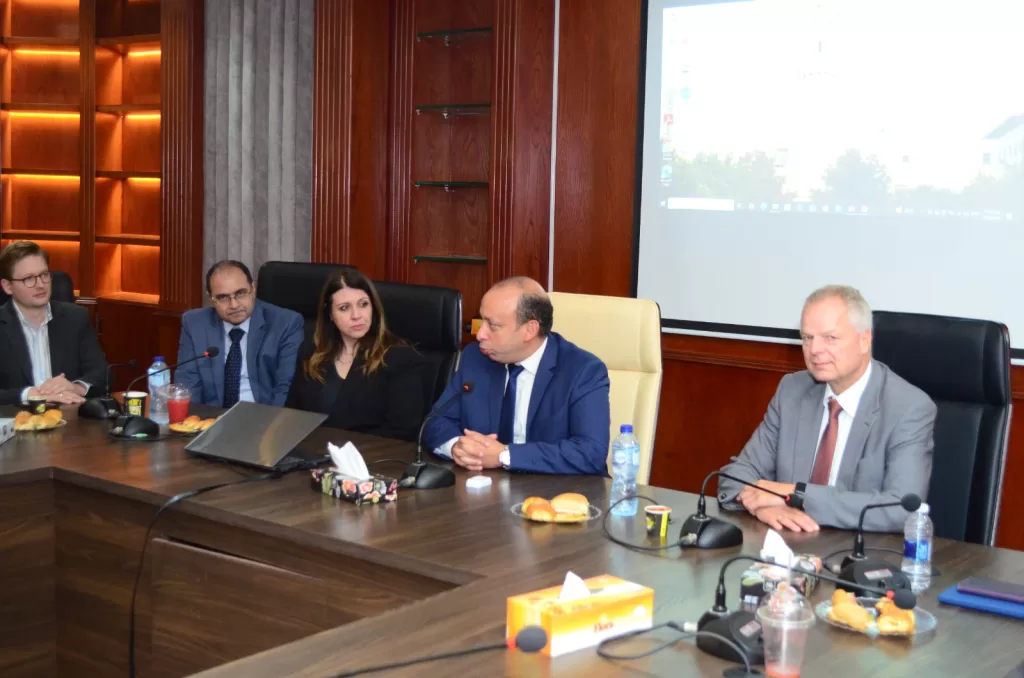 جامعة القاهرة وجامعة كيل الألمانية تبحثان آليات تنفيذ مشروعات طبية وتوعوية مشتركة 7 - جريدة الجمهورية WhatsApp Image 2025 10 04 at 1.27.19 PM 2 - جريدة الجمهورية