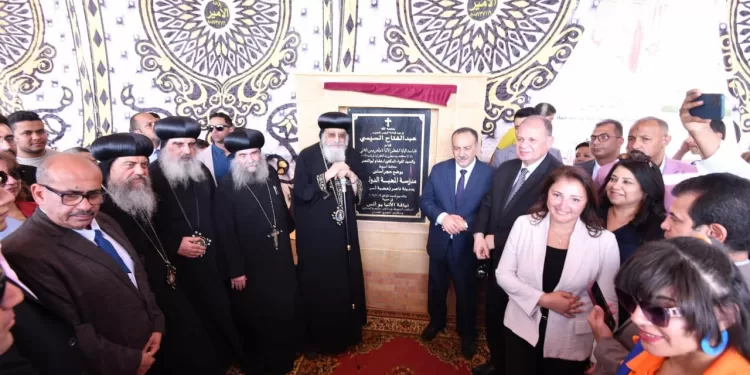 البابا تواضروس يضع حجر أساس كاتدرائية ومستشفى ومدرستين بـ«مدينة ناصر» في هضبة أسيوط