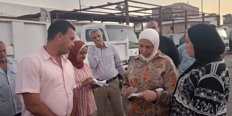 سكرتير عام محافظة الإسكندرية تتابع جاهزية حي العجمي لموسم الأمطار