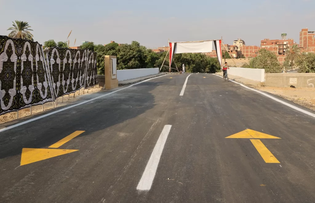 بـ 23 مليون جنيه.. الإسماعيلية تُنهي معاناة الأهالي بافتتاح محور جديد يربط قرى نفيشة 4 - جريدة الجمهورية WhatsApp Image 2025 10 08 at 20.21.36 35d1461a - جريدة الجمهورية