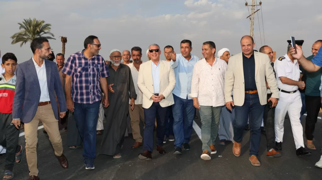 بـ 23 مليون جنيه.. الإسماعيلية تُنهي معاناة الأهالي بافتتاح محور جديد يربط قرى نفيشة 5 - جريدة الجمهورية WhatsApp Image 2025 10 08 at 20.21.36 3b4bb26f - جريدة الجمهورية