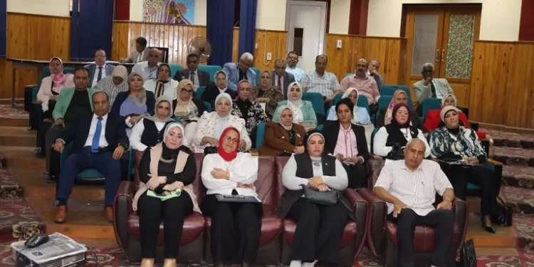 تعليم القاهرة تناقش التحديات الميدانية وتطلق خطة للنهوض بالمنظومة التعليمية