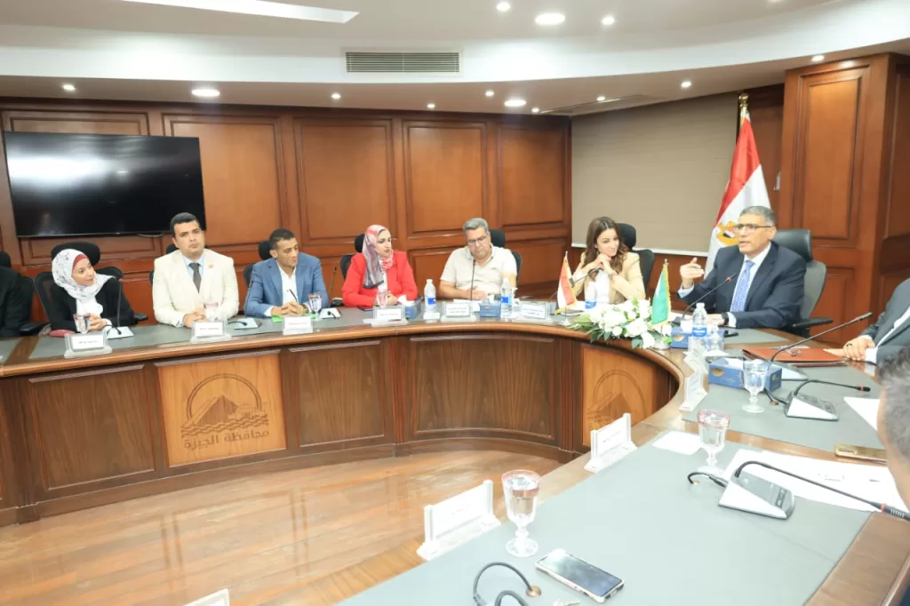 محافظ الجيزة: الاستثمار في الكوادر البشرية أساس تطوير الأداء وتحسين الخدمات للمواطنين 4 - جريدة الجمهورية WhatsApp Image 2025 10 10 at 2.34.44 PM 1 - جريدة الجمهورية