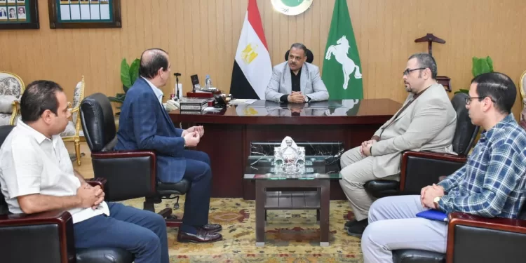 نائب وزير الصحة.. تشكيل فرق عمل لمتابعة الأداء داخل المستشفيات الحكومية والتعليمية والطوارئ بجميع المحافظات