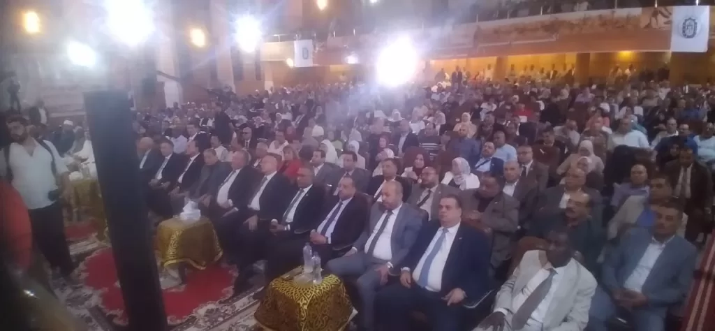 في احتفالية «عمال مصر» بانتصار أكتوبر: السيسي يصنع نصرًا جديدًا في شهر النصر.. اتفاقية إنهاء الحرب على غزة من القاهرة 6 - جريدة الجمهورية WhatsApp Image 2025 10 13 at 5.12.26 PM 1 - جريدة الجمهورية