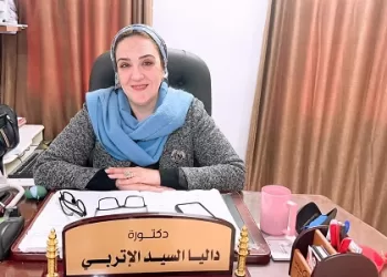 الإعلامي الدكتور أحمد شندي يُهنئ النائبة الدكتورة داليا الإتربي بمناسبة تعيينها في مجلس الشيوخ 7 - جريدة الجمهورية جامعة حلوان تحتفل باليوم العالمي للإسكواش