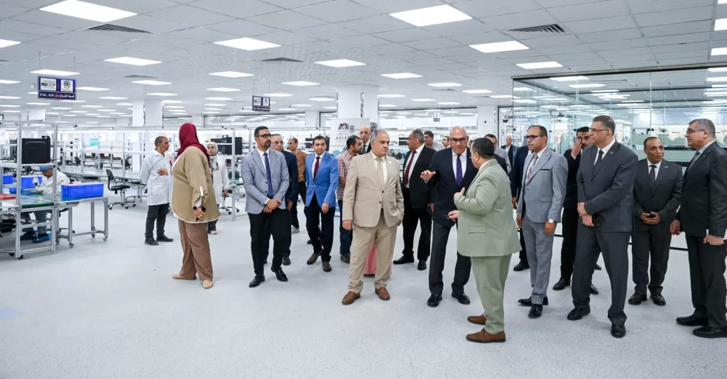 «العربية للتصنيع» تطرح منتجات إلكترونية متطورة بالتعاون مع القطاع الخاص لتلبية احتياجات الأسرة المصرية 2 - جريدة الجمهورية WhatsApp Image 2025 10 16 at 3.52.49 PM 1 - جريدة الجمهورية