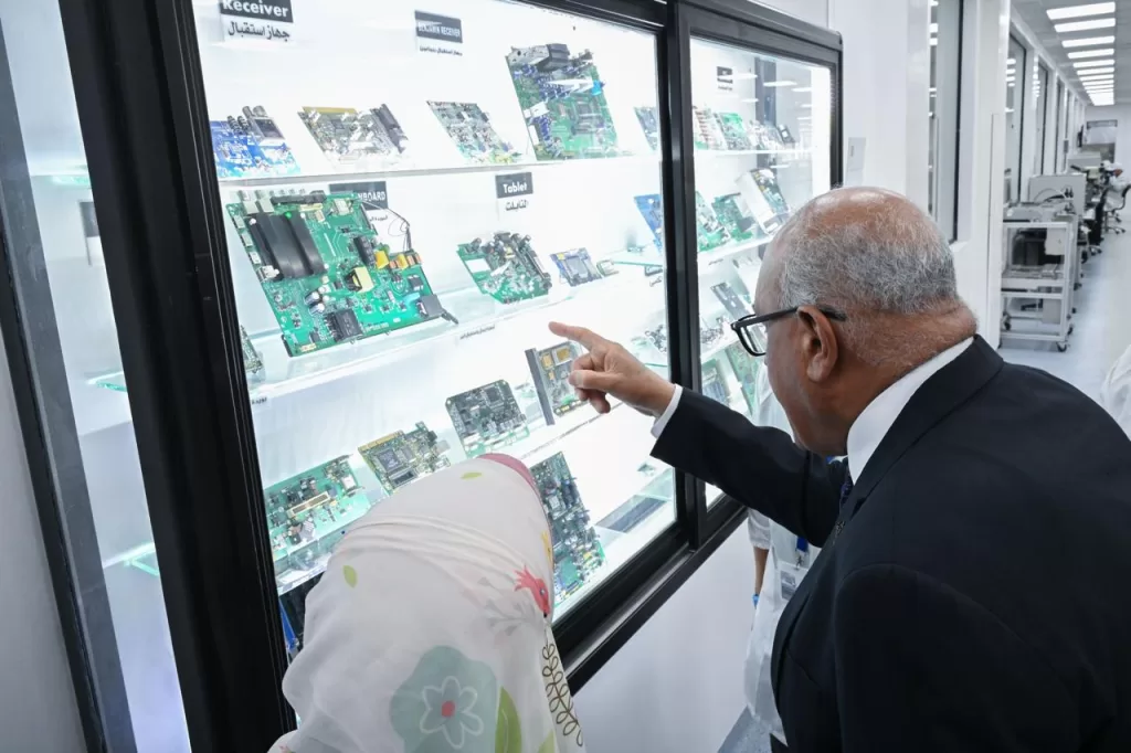 «العربية للتصنيع» تطرح منتجات إلكترونية متطورة بالتعاون مع القطاع الخاص لتلبية احتياجات الأسرة المصرية 8 - جريدة الجمهورية WhatsApp Image 2025 10 16 at 3.52.51 PM 1 - جريدة الجمهورية