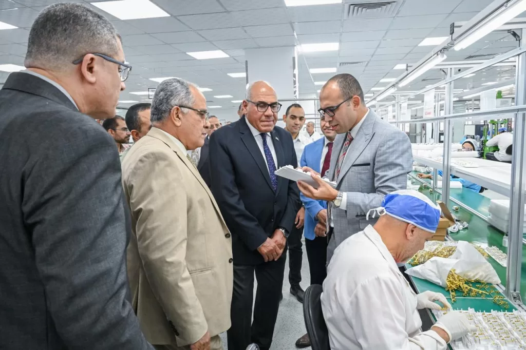 «العربية للتصنيع» تطرح منتجات إلكترونية متطورة بالتعاون مع القطاع الخاص لتلبية احتياجات الأسرة المصرية 14 - جريدة الجمهورية WhatsApp Image 2025 10 16 at 3.52.52 PM 2 - جريدة الجمهورية