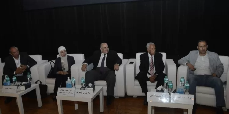 طب القصر العيني تُنَظِّم اليوم العلمي.. «ظلال المبيدات ـ القاتل الخفي في الممارسات اليومية» 1 - جريدة الجمهورية طب القصر العيني تُنَظِّم اليوم العلمي.. «ظلال المبيدات ـ القاتل الخفي في الممارسات اليومية»