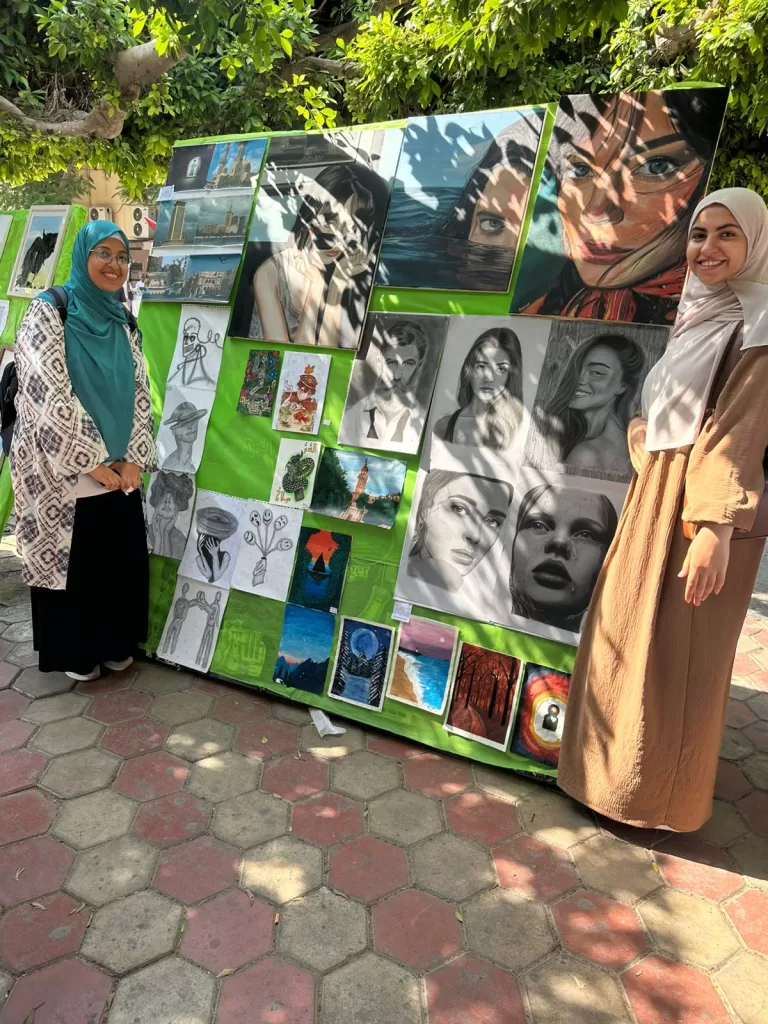 طلاب كلية طب قصر العيني ينظمون معرضًا فنيًا ومشغولات يدوية في إطار احتفالات أكتوبر 5 - جريدة الجمهورية WhatsApp Image 2025 10 18 at 4.53.41 PM - جريدة الجمهورية