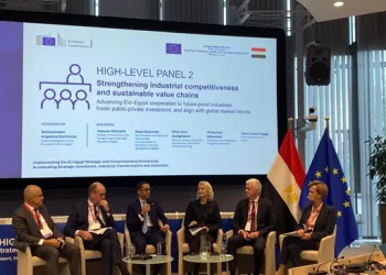 الاستثمار والتجارة الخارجية في بروكسل.. بحث سبل التعاون المصري الأوروبي نحو صناعات المستقبل المستدامة 4 - جريدة الجمهورية الاستثمار والتجارة الخارجية في بروكسل.. بحث سبل التعاون المصري الأوروبي نحو صناعات المستقبل المستدامة