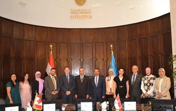 جامعة الإسكندرية تستقبل سفير كندا بالقاهرة لبحث التعاون الأكاديمي والبحثي المشترك