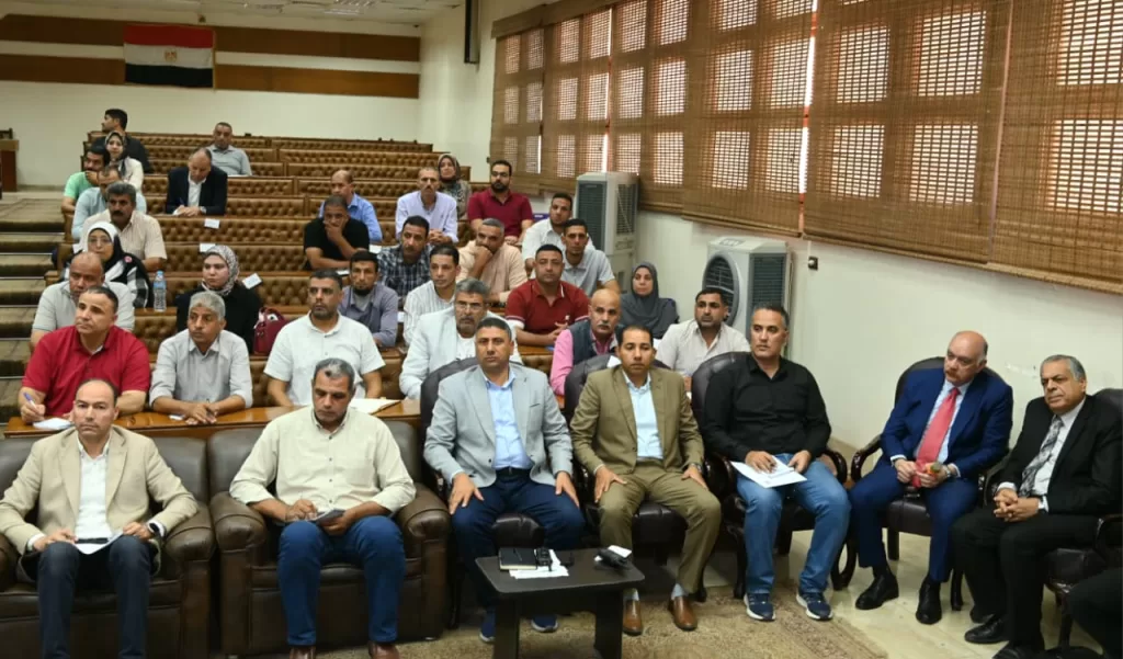 بقرار من محافظ البحيرة: إجراءات رادعة ضد محتكري الأسعار في المراكز والمدن 2 - جريدة الجمهورية WhatsApp Image 2025 10 23 at 15.31.41 da297066 - جريدة الجمهورية