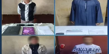 ضبط 13 متهمًا بشركات سفر غير مرخصة ببني سويف أوهموا ضحاياهم بعقود عمل وهمية لنهب أموالهم