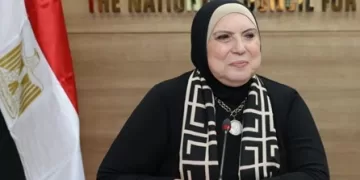 أمل عمار تهنئ نيفين جامع بمنصبها الجديد في الصناعات التكاملية