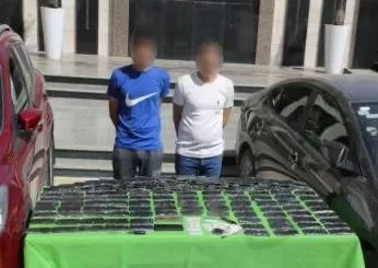 مصرع أربعة بلطجية بعد معركة داخل أوكارهم بأسوان.. سقطوا مع أعوانهم بشحنة مخدرات بـ88 مليونًا وترسانة «آلي وجرينوف» 2 - جريدة الجمهورية WhatsApp Image 2025 10 26 at 1.14.19 PM - جريدة الجمهورية