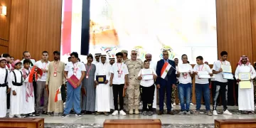 القوات المسلحة تدفع بعدد من اللجان لجنوب سيناء لإنهاء المواقف التجنيدية لذوى الهمم وكبار السن