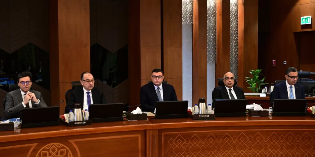 مدبولي: المتحف المصري الكبير سيضخ «دفعة سياحية كبرى» لمصر.. شاشات عملاقة في الميادين لمشاهدة الافتتاح في كل المحافظات 8 - جريدة الجمهورية WhatsApp Image 2025 10 28 at 1.33.07 PM - جريدة الجمهورية