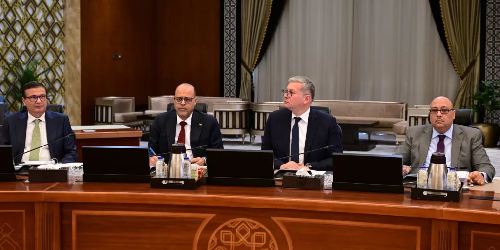 مدبولي: المتحف المصري الكبير سيضخ «دفعة سياحية كبرى» لمصر.. شاشات عملاقة في الميادين لمشاهدة الافتتاح في كل المحافظات 7 - جريدة الجمهورية WhatsApp Image 2025 10 28 at 1.33.07 PM 2 - جريدة الجمهورية