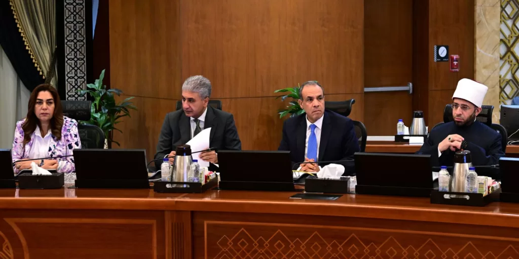 مدبولي: المتحف المصري الكبير سيضخ «دفعة سياحية كبرى» لمصر.. شاشات عملاقة في الميادين لمشاهدة الافتتاح في كل المحافظات 2 - جريدة الجمهورية WhatsApp Image 2025 10 28 at 1.33.08 PM - جريدة الجمهورية